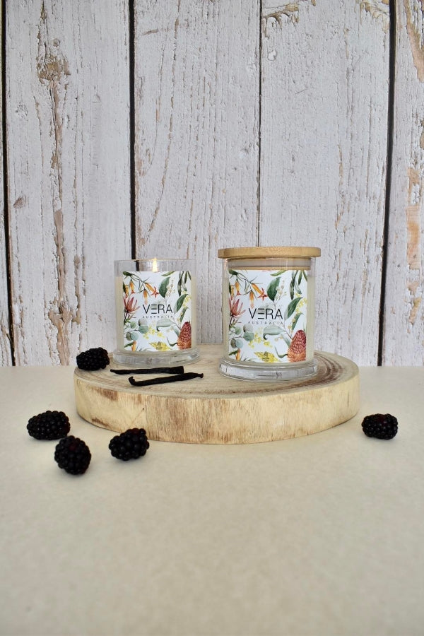 Black raspberry & vanilla candle